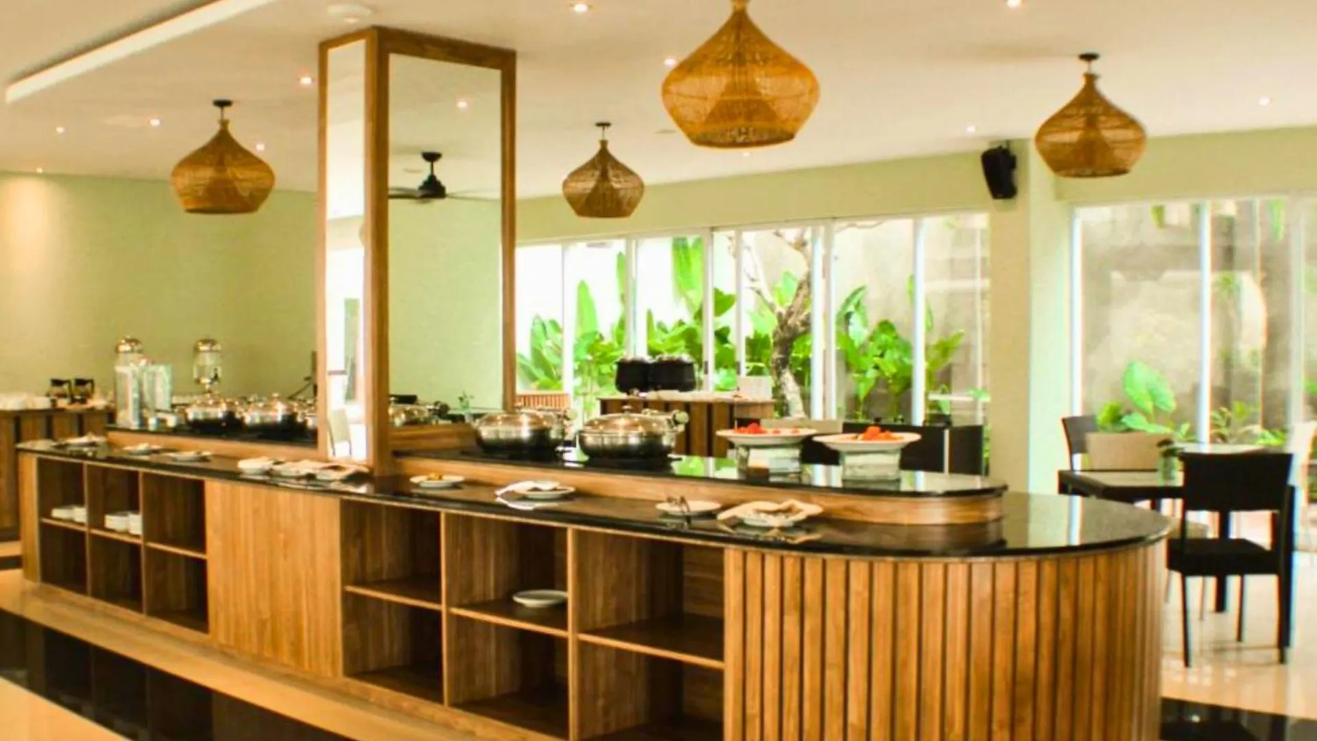 Suite Delano 0*, Kuta Lombok Indonezja
